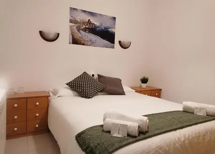 Albergue Cervera De Pisuerga Хостел Сервера-де-Писуэрга