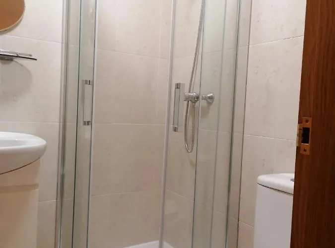 Albergue Cervera De Pisuerga Хостел *