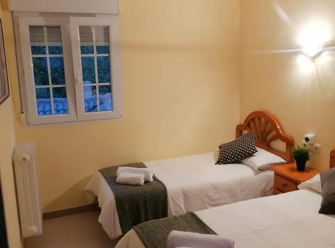 Хостел Albergue Cervera De Pisuerga