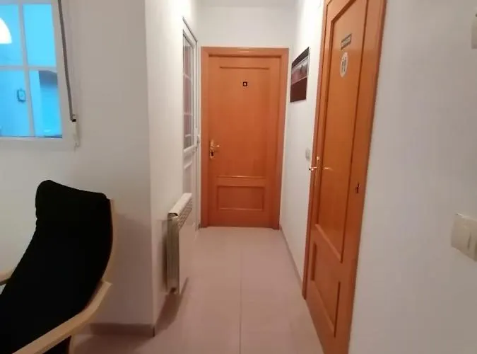 Albergue Cervera De Pisuerga Хостел *